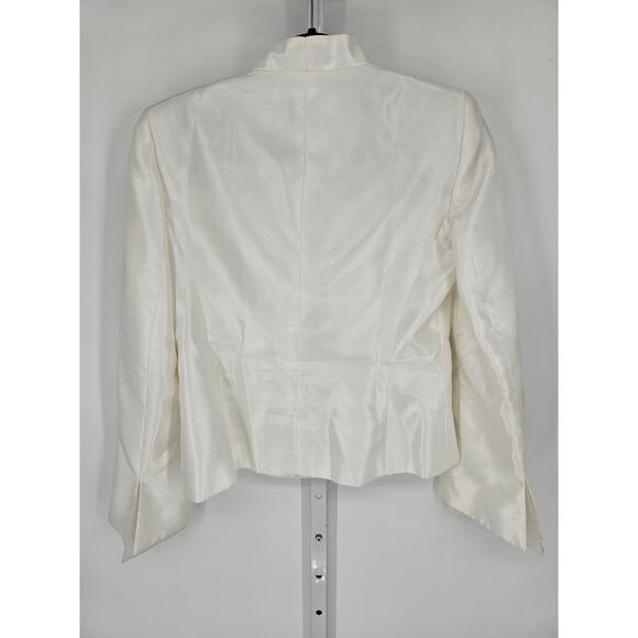 Collections for Le Suit Women's White Long Sleeve Tri Button Front Jacket Size 6 - Picture 4 of 4